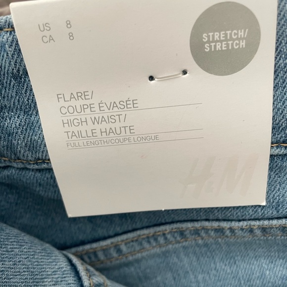 Higher Rise Jeans - Picture 2 of 3